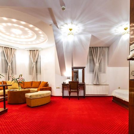 Garni Hotel Royal Crown Subotica Eksteriør billede