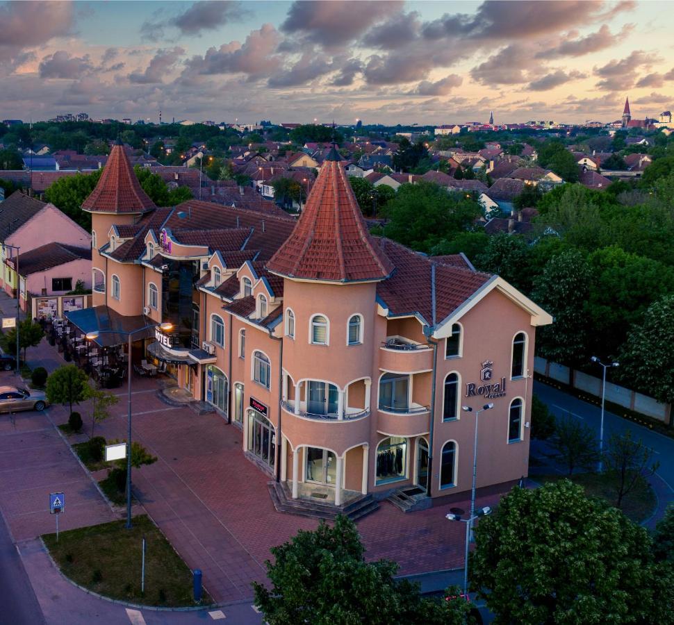 Garni Hotel Royal Crown Subotica Eksteriør billede