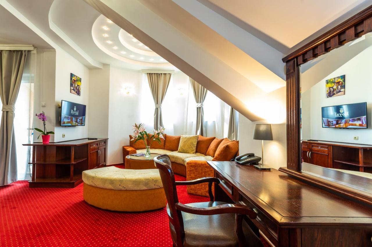 Garni Hotel Royal Crown Subotica Eksteriør billede