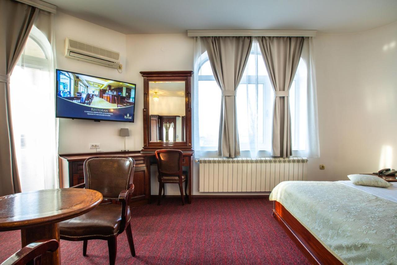 Garni Hotel Royal Crown Subotica Eksteriør billede