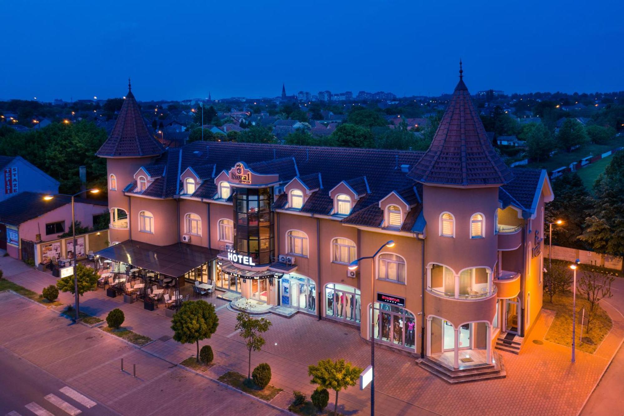 Garni Hotel Royal Crown Subotica Eksteriør billede